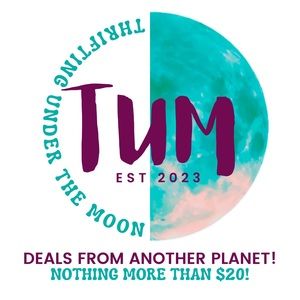 Meet your Posher, Thrifting Under the Moon!